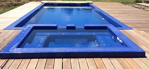 SPA freedom piscines mourgues